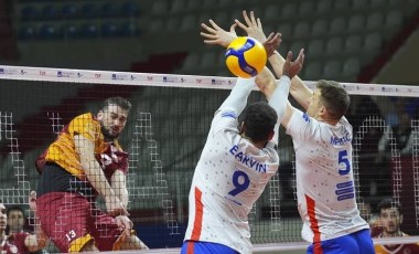 Halkbank, Galatasaray'ı geçerek adını finale yazdırdı