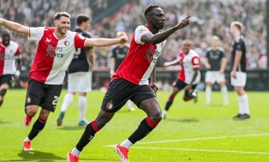 Feyenoord'dan derbide Ajax'a tarihi fark!