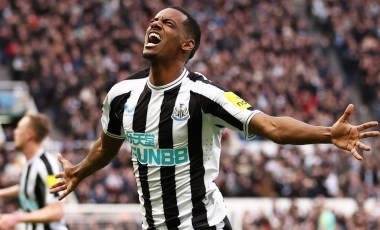 Newcastle United'ın yıldız futbolcusuna hırsız şoku!