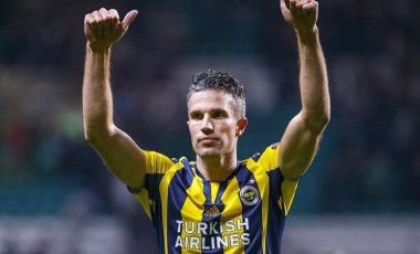 Robin van Persie sahalara geri dönüyor