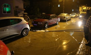 Tokat'ta sağanak: Yollar göle döndü, su baskınları yaşandı