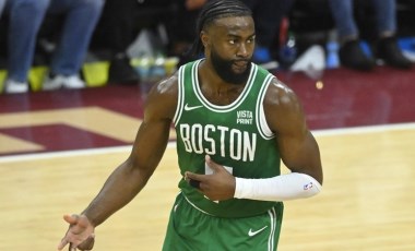 NBA'de Boston Celtics ile Dallas Mavericks, konferans finalleri için yolu yarıladı!