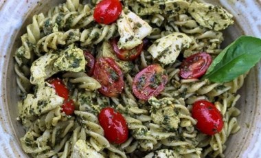 Nefis pesto soslu makarna tarifi...