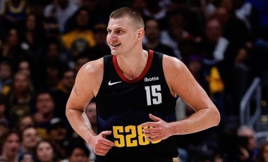 NBA'de Nikola Jokic 40 sayı attı: Denver Nuggets seride üstünlüğü ele geçirdi!