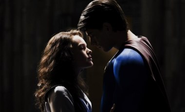 Superman Dönüyor filminin konusu ne? Superman Dönüyor filminin oyuncuları kim?