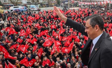 CHP Genel Başkanı Özgür Özel, 18 Mayıs'ta İstanbul'da 'Büyük Eğitim Mitingi' düzenleyeceklerini açıkladı