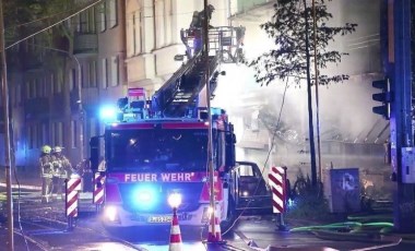 Düsseldorf'ta çıkan yangında 3 kişi hayatını kaybetti