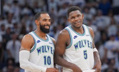 Timberwolves farklı kazandı, seriyi 7. maça taşıdı