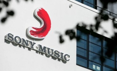 Sony, şarkılarını iznisiz kullanan şirketleri uyardı