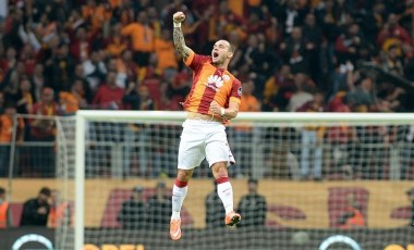 Wesley Sneijder'den derbi öncesi dikkat çeken paylaşım!