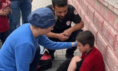 Ticari taksinin çarptığı çocuk, ambulanstan kaçtı