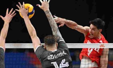 Efe Mandıracı kim, kaç yaşında, nereli? Milli voleybolcu Efe Mandıracı hangi takımlarda oynadı?