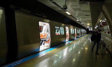 İstanbul'da M2 metro hattında intihar girişimi!