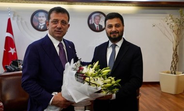 Ekrem İmamoğlu'ndan AKP'li başkana tebrik ziyareti: 'Bütün arkadaşlarınızla başarılı 5 yıl yaşayın'