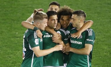 Panathinaikos, 90+7'de kupayı ellerine aldı!