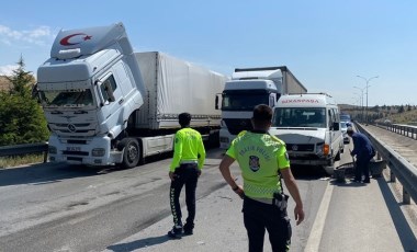 Afyonkarahisar'da zincirleme kaza: Yaralılar var!