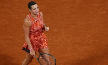 Fransa Açık'ta Djokovic ve Sabalenka, üçüncü turda