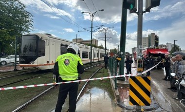 Gaziantep'te tramvayın üzerine yıldırım düştü