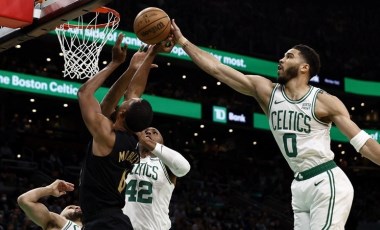 NBA'de Boston Celtics ve Oklahoma City Thunder, konferans yarı finallerinde bir adım önde!