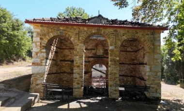 Yunanistan'da tarihi kilise kundaklandı