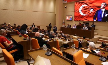 'TÜGVA' ve 'Ensar' iptal: AKP'den CHP'ye geçen Çekmeköy'de yeni dönem