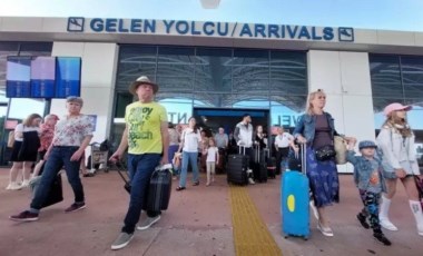 Antalya'da yabancı tatilci yoğunluğu