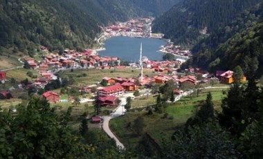 Uzungöl bayramda turistlerin gözde mekanları arasında yerini aldı