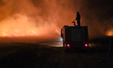 Mardin'de 5 noktada çıkan anız yangınları söndürüldü