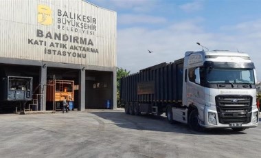 Bayram tatilinde Balıkesir'de 11 bin 600 ton çöp toplandı