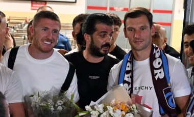 Barisic ve Lundstram, Trabzon'a imzaya geldi