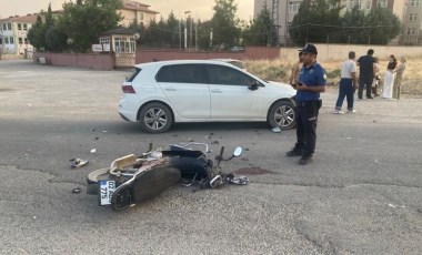 Otomobille motosiklet çarpıştı: 1 ağır yaralı