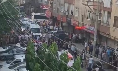 Diyarbakır'da iki grup arasında tekmeli yumruklu kavga!