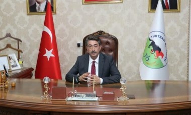 AKP'li belediye başkanından Erdoğan'a isyan: 'Bir biz bir Allah biliyor, çok sıkıntı çekiyoruz'