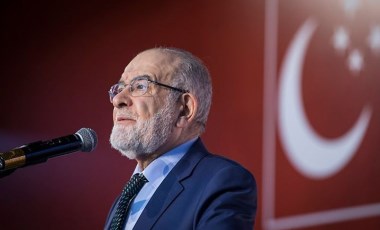 Saadet Partisi'nin olağanüstü kongresi ertelendi