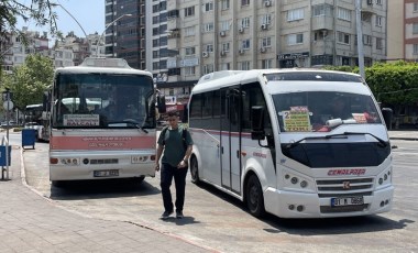 Adana'da 50 derecede dolmuşta yurttaşa 'klima' çilesi