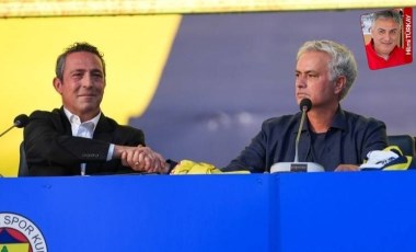 Mourinho, Kadıköy’de binlerce taraftarın önünde F.Bahçe’nin hocası oldu: Jose’den tarihi imza