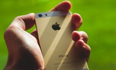 Apple, milyonlarca kullanıcısı olan iPhone modelinin üstünü çizdi