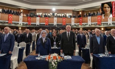 AKP'nin Kızılcahamam kampında 'sistem' eleştirisi: Eski vekiller yeni vekillere tepki gösterdi