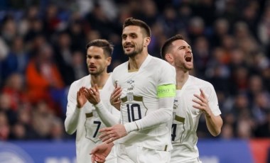 Dusan Tadic'li Sırbistan, Avusturya'da mağlup