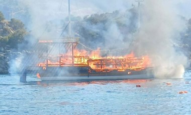 Marmaris'teki 'tur teknesi' yangınının nedeni belli oldu: 2 gözaltı