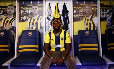 Son Dakika: Fenerbahçe Allan Saint-Maximin transferini resmen açıklandı!