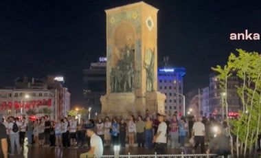 Taksim'de Suruç Katliamı anması... Polis müdahale etti, bazı eylemciler gözaltına alındı!