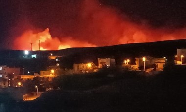 Diyarbakır’da anız yangını: 3 saatte söndürüldü