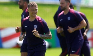 Kieran Trippier ve Elias Jelert iddiası... Galatasaray'dan resmi transfer açıklaması!