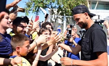 Fenerbahçe'den En-Nesyri için imza töreni!