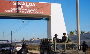 Meksika alarma geçti: Sinaloa karteli kurucuları tutuklandı