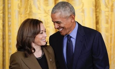 Trump'ın sözcüsünden Obama iddiası: Kamala Harris'i hedef aldı