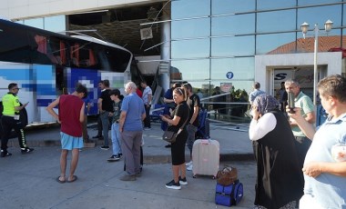 Yolcu otobüsü otogara daldı, facianın eşiğinden dönüldü: 3 yaralı