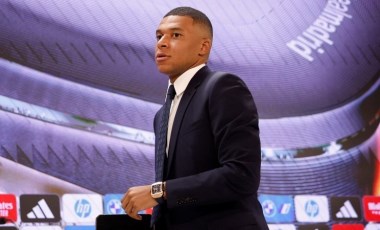 Kylian Mbappe 15 milyon Euro'ya kulüp satın alıyor!