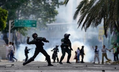 Venezuela'da seçim protestosu: 1 kişi hayatını kaybetti